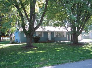 430 Le Vac St, Belding, MI 48809