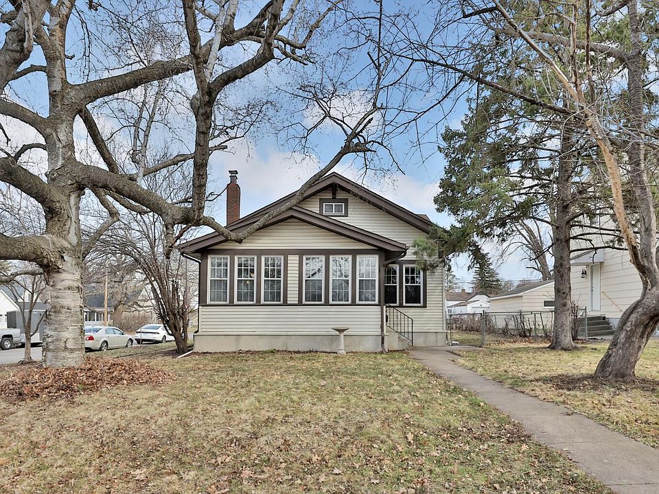 1st image of 2019 Cottage Ave E
