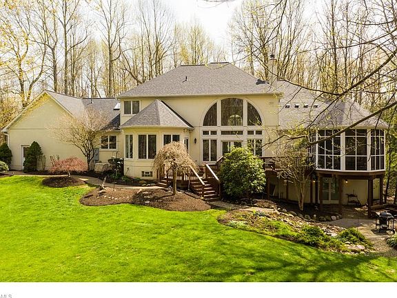 2nd image of 599 Messina Dr
