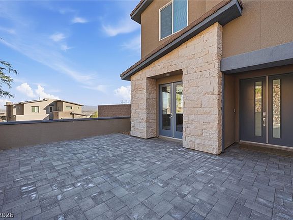 4th image of 290 Natoire Ct