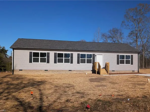 2174 Meadow Ridge Rd, Burlington, NC 27217