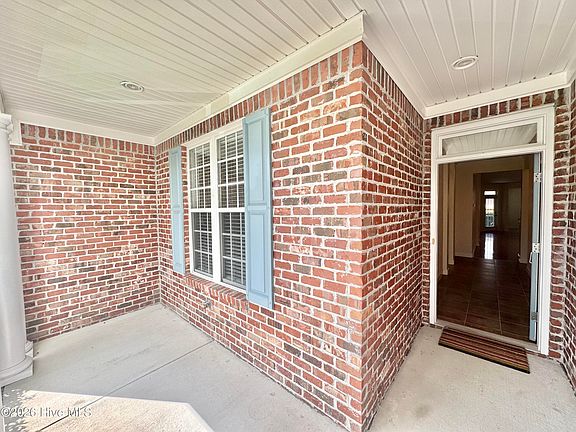 2nd image of 1324 Suncrest Way