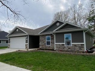 603 N Ruby St, Sturgeon, MO 65284