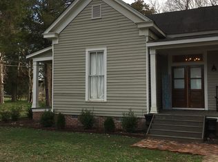 455 Van Buren St, Courtland, AL 35618