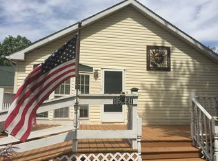 15351 Norway St, Monroe, MI 48161