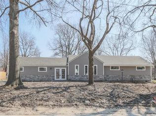 5135 Outlook St, Mission, KS 66202