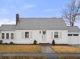 61 Aberdeen Ave, Waltham, MA 02453