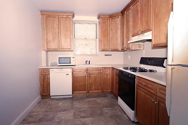 Rented by Oxford Property Group | media 1