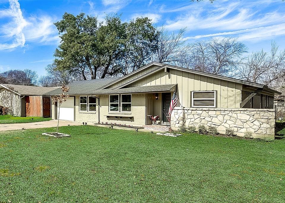1st image of 1218 Cypress Dr