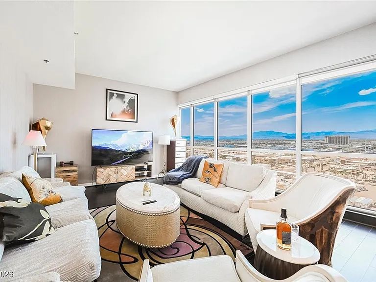 4525 Dean Martin Dr #1608 — Photo 20
