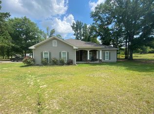 195 Cleveland Dr, Wetumpka, AL 36093