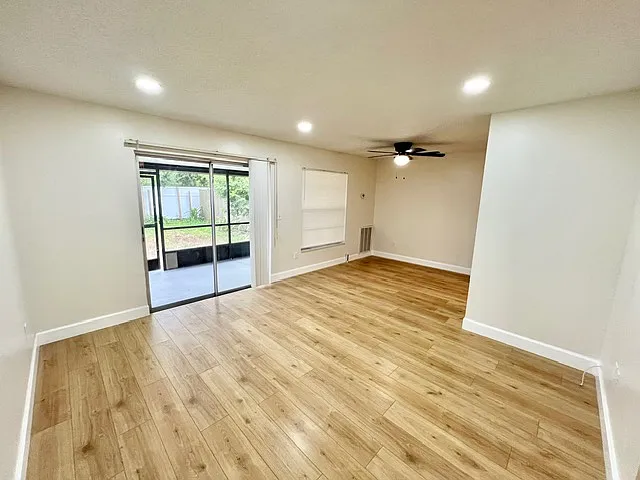 14119 Village Terrace Dr — Photo 2
