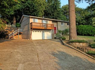 982 SE Loren Ln, Toledo, OR 97391