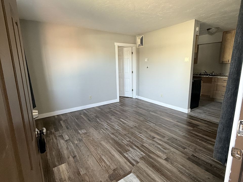 1st image of 1225 Bunting Ave APT 6