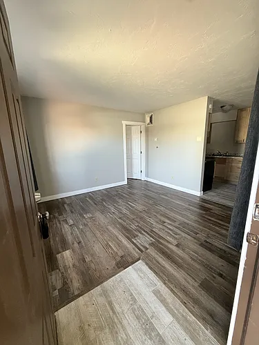 1225 Bunting Ave #13 Photo 1