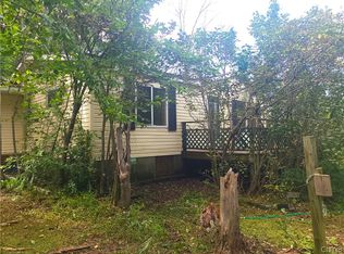 44001 Cross Island Rd, Fineview, NY 13640