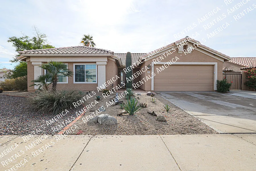 Photo 1 of 54 - 6325 W Potter Dr - Glendale, AZ Primary Photo - 6325 W Potter Dr