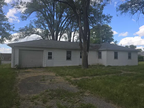 1661 Riverside Dr, Dallas City, IL 62330