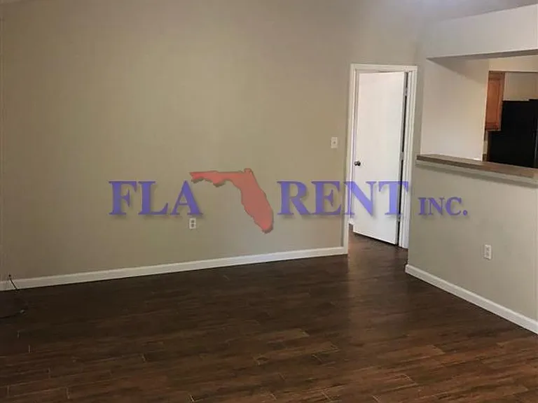 2820 Beckwith St — Photo 7