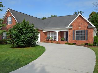 5705 Rhyne Cove Ln, Knoxville, TN 37931