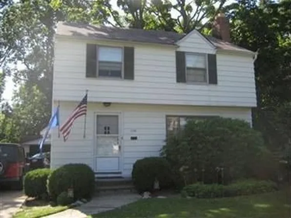 1248 Dorsh Rd, South Euclid, OH 44121