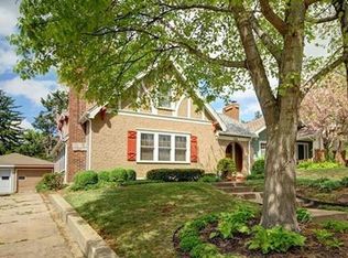 326 E 70th Ter, Kansas City, MO 64113