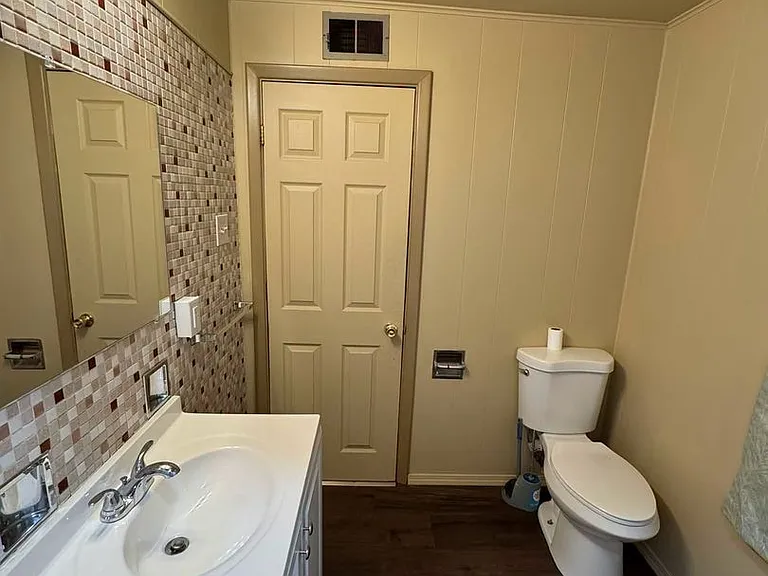 1701 Broadway St Hannibal — Photo 11