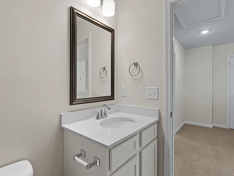 552 Corkscrew Ln — Photo 27