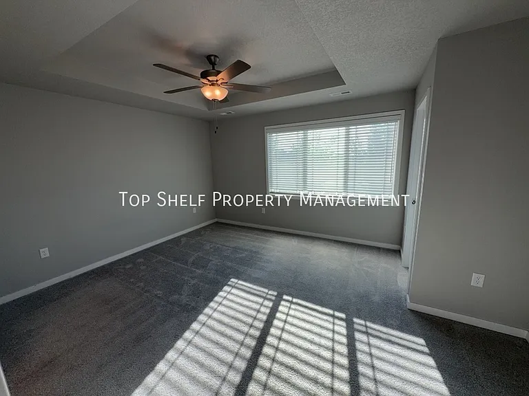 5711 NE Lowell Ln — Photo 7