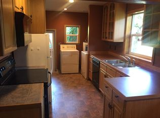 3684 Pleasant Beach Dr NE, Bainbridge Island, WA 98110