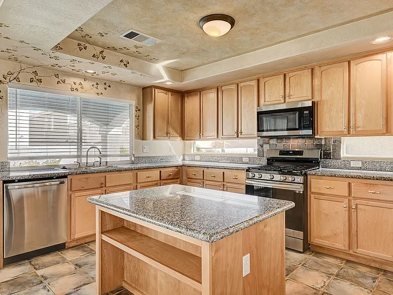 10130 Walhalla Plateau Ct — Photo 14