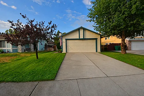 2212 Wabash Cir Photo 1