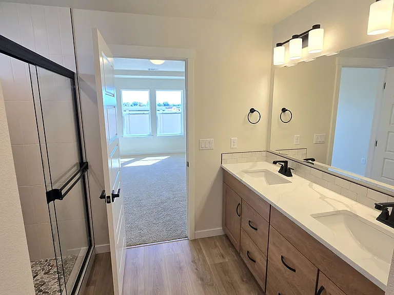 4415 Belethor Ave — Photo 9