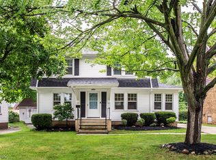 17402 Bradgate Ave, Cleveland, OH 44111