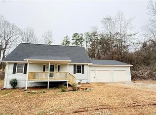 5050 Hasty Acres Rd, Lula, GA 30554