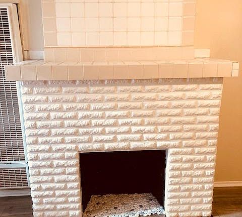 5th image of 1515 E Broadway APT B