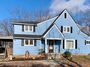 3807 Eastern Rd, Barberton, OH 44203