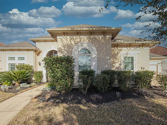 4th image of 6406 Logan Creek Ln