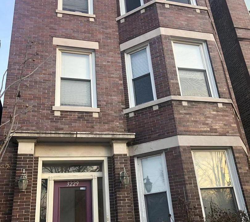 1st image of 3229 S Lituanica Ave #1