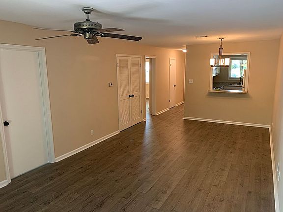 2nd image of 778 Willow Creek Dr #778