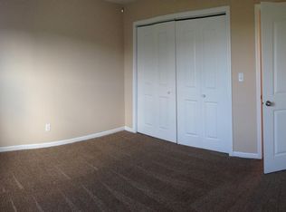 3427 NW 49th St, Topeka, KS 66618