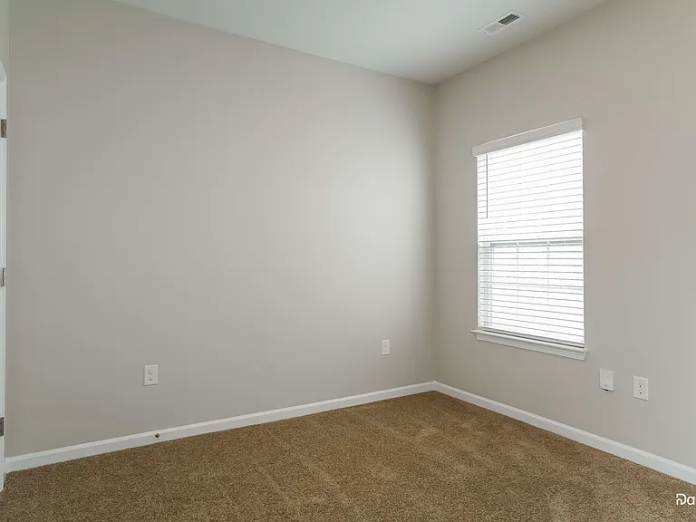 628 Birchhead Dr — Photo 12