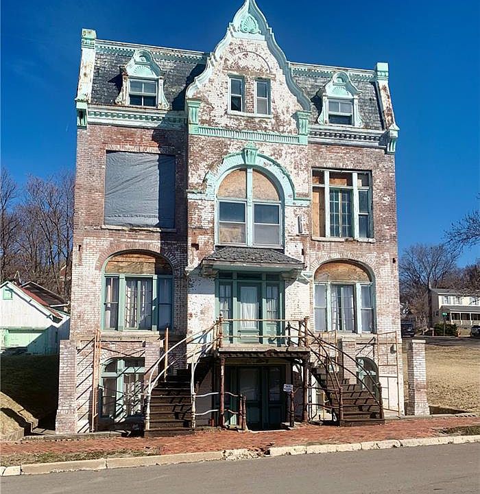 115 S 13th St, Saint Joseph, MO 64501 Zillow