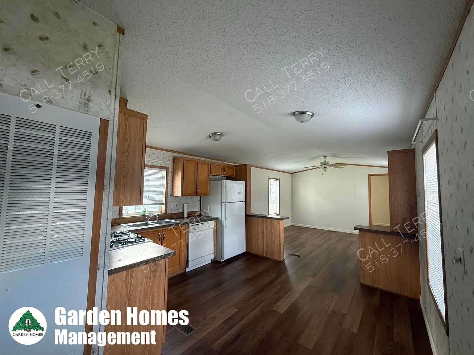 2 bed, 756 sqft, $1,460 — Photo 3
