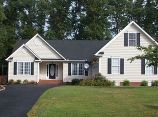 8801 Buffalo Springs Dr, Midlothian, VA 23112