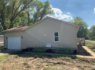 75 Anglers Ln, Lagrange, OH 44050