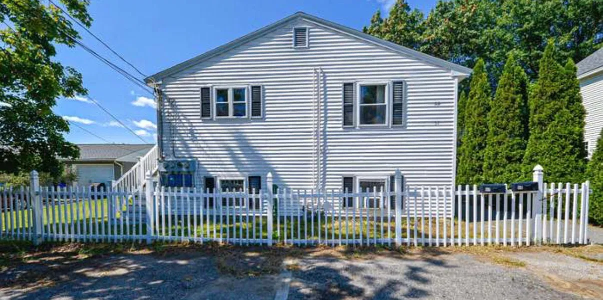2 bed, 1.5 bath, $2,300 — Photo 4