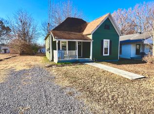 106 W Oak St, Rossville, GA 30741