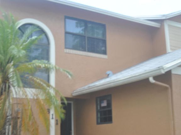 2nd image of 611 NW 106th Ave