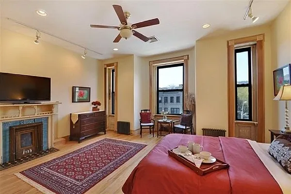 Rented by Corcoran | media 3